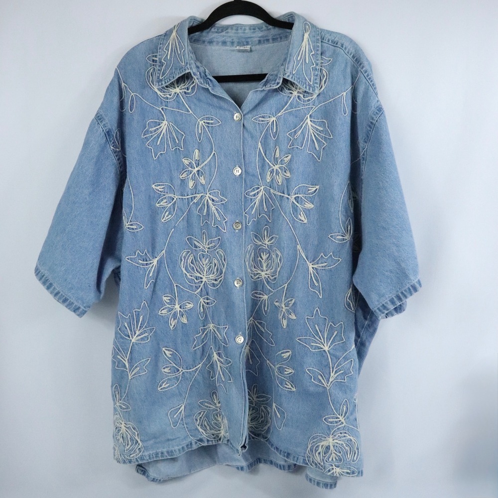 Vintage Simply Blues Light Wash Denim Shirt Embroidered Button Up Womens Sz 32
